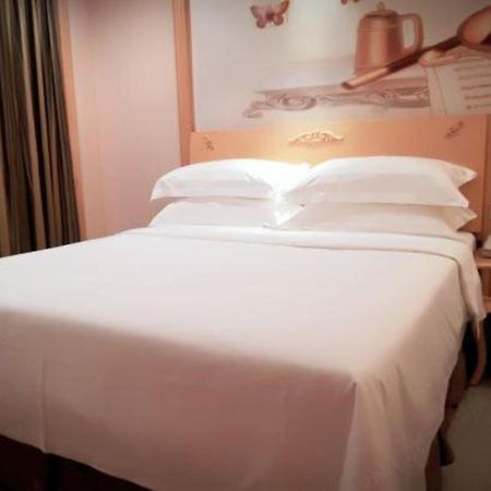 Vienna Classic Hotel Guangdong Yangxi Moon Bay Ngoại thất bức ảnh